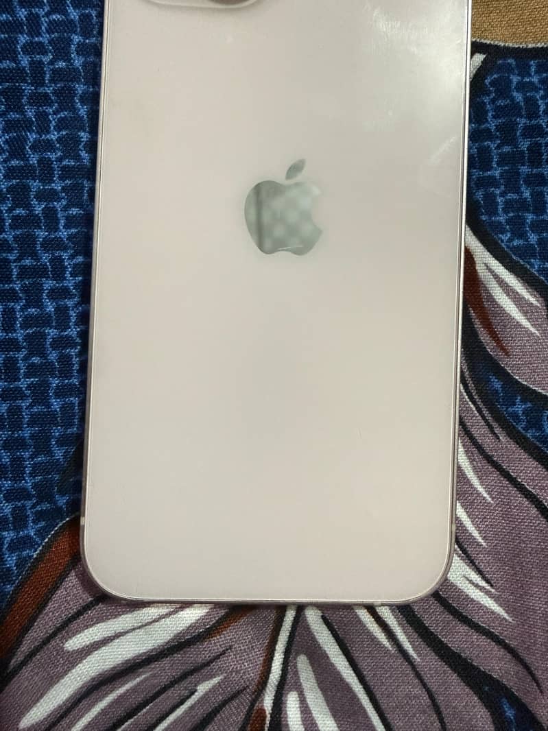 Apple iPhone 13 6