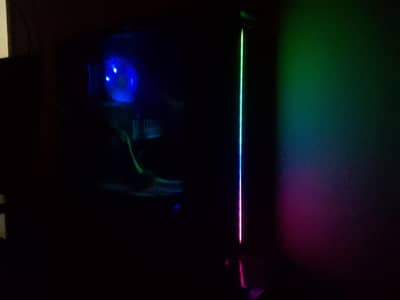 Gaming Pc with RTX 1060ti (with free monitor (it got two lines))