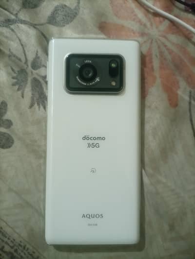 Sharp Aquos R6 For Sale 12/128