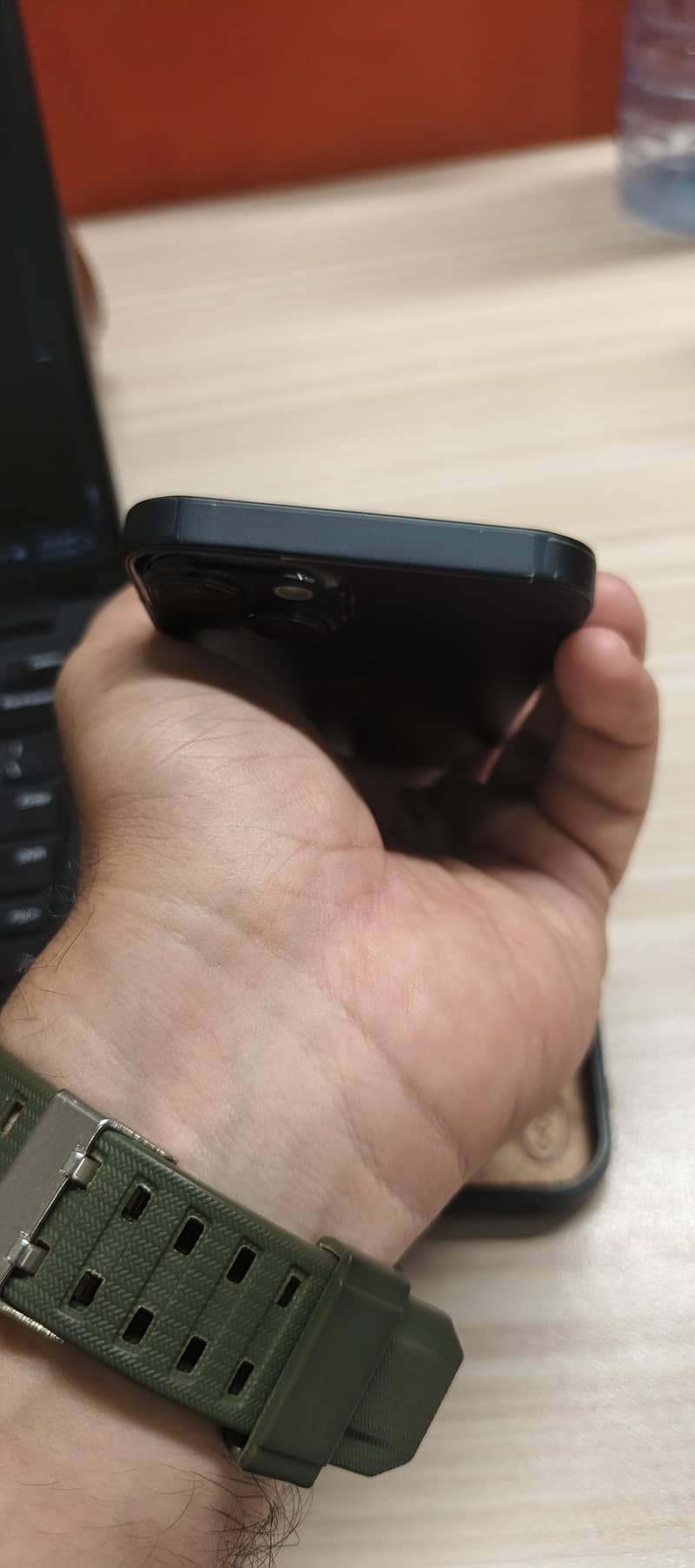 iPhone 14 2