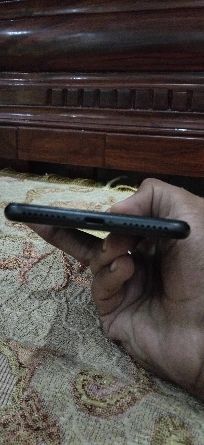Apple iPhone 8 plus 4
