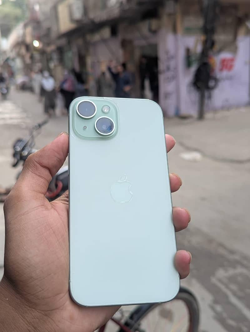 Apple iPhone 15 0