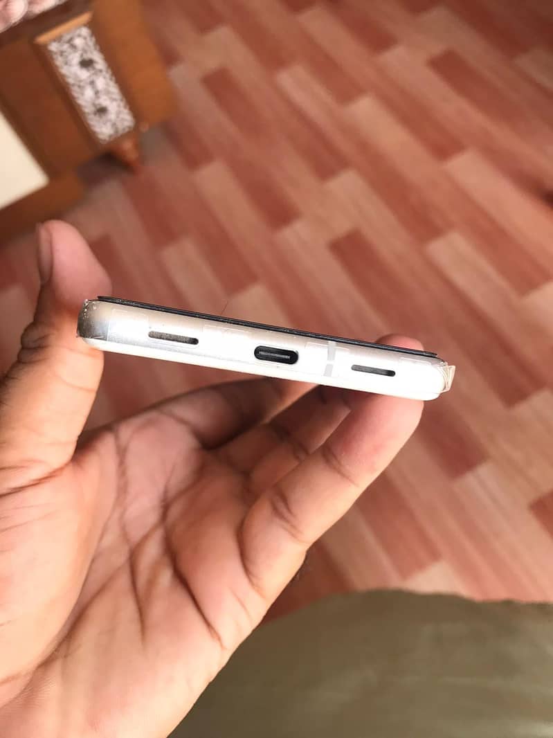 Google Pixel 7a 6