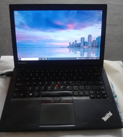 Lenovo ThinkPad X250 Core i5 5th Gen | 8GB RAM | 128GB SSD | Excellent