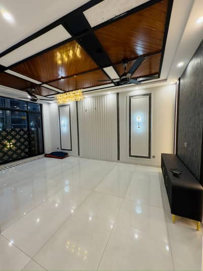 10 Marla House For Sale Very Low Price Investor Rate