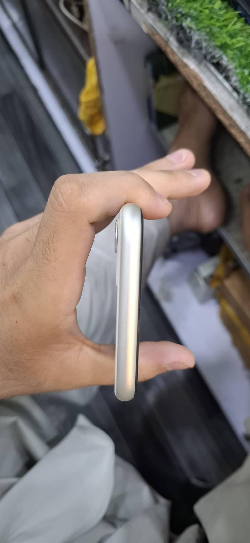 Apple iPhone 11 3