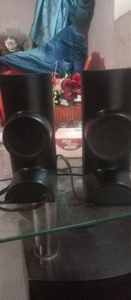 Phantom Bluetooth speaker, Audionic computer speaker 6