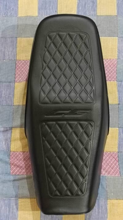 Honda 125 seat 03450425526