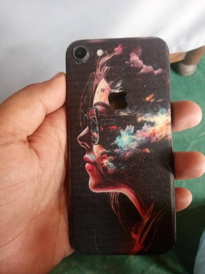 iPhone 8 2