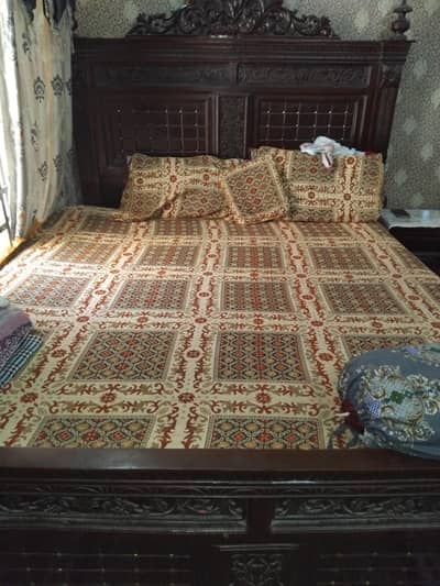 Furniture for sale - needs minor repairs