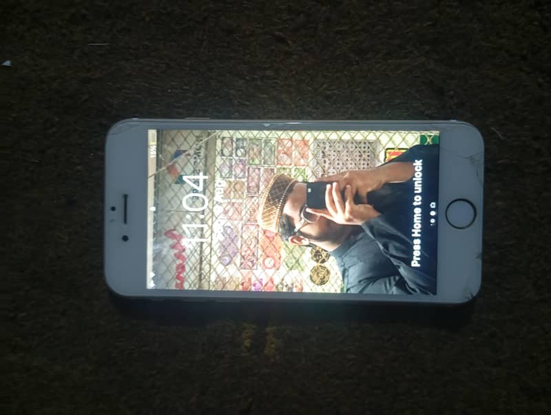 iPhone 6 0