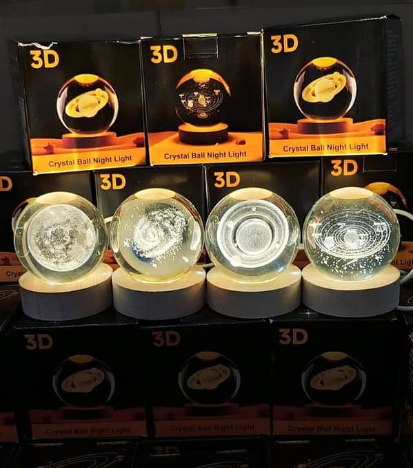 3D Crystal Ball Moon Night Light LED Lamp with Wooden USB Base – Glass Crystal Globe Bedside Table Lamp, Home Decor Gift for Bedroom, Living Room & Office