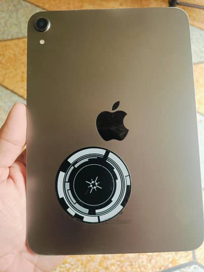 Apple Ipad Mini 6 | 256Gb With Monster Colling Fan