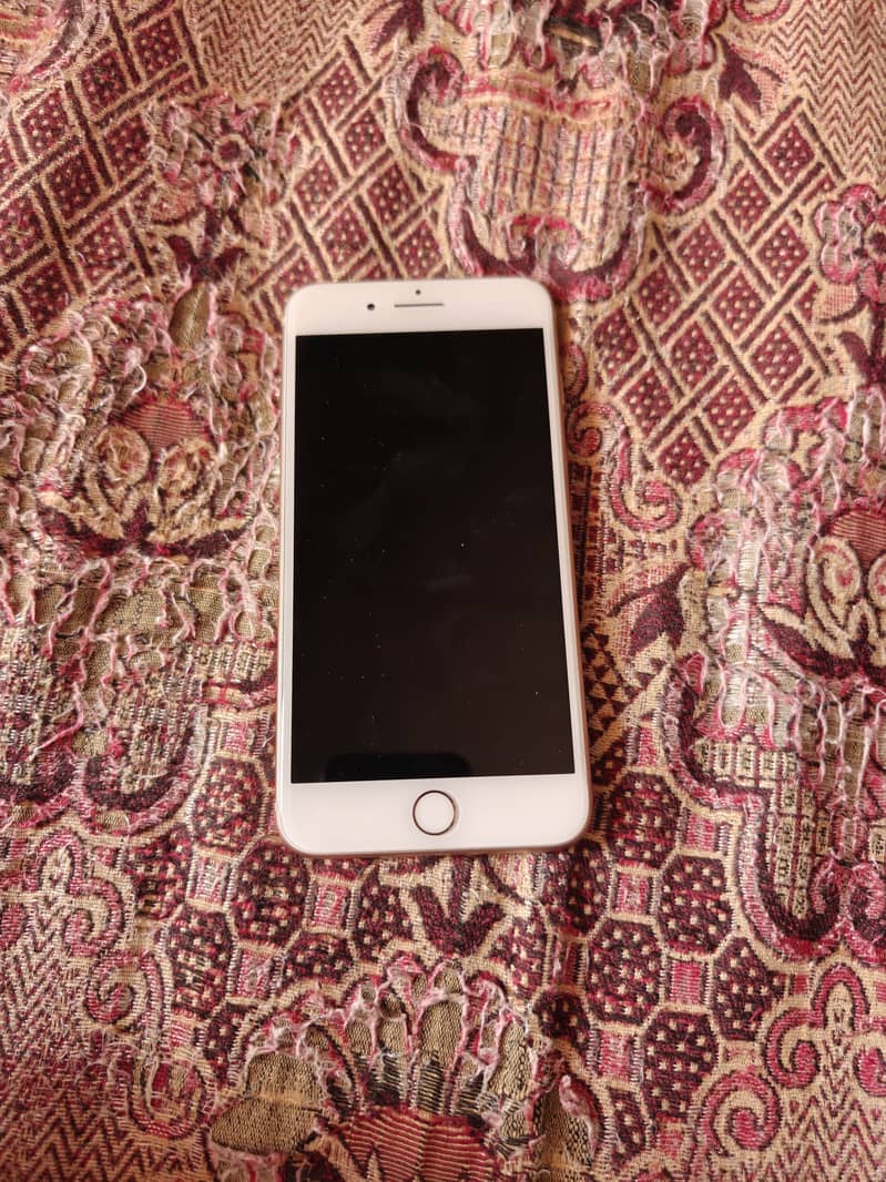 iPhone 8 Plus 3