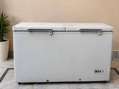 `Double Door Chest Freezer For Sale - Multan`