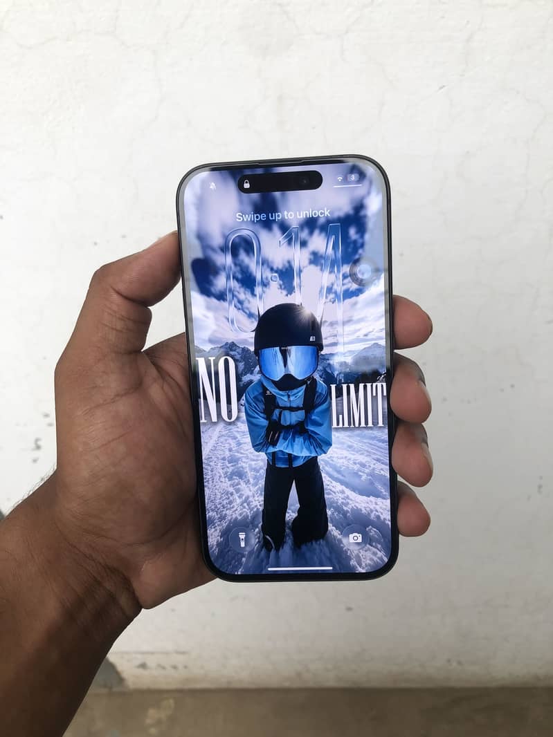 Apple iPhone 15 Pro 2