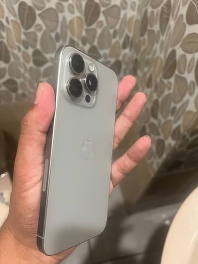 Apple iPhone 15 Pro Max