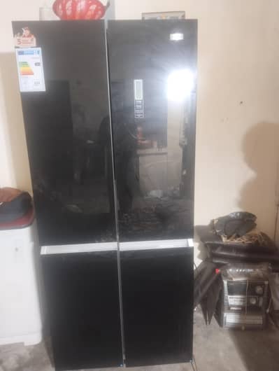 Signature brand fridge for sale 4 dor . . non inverter