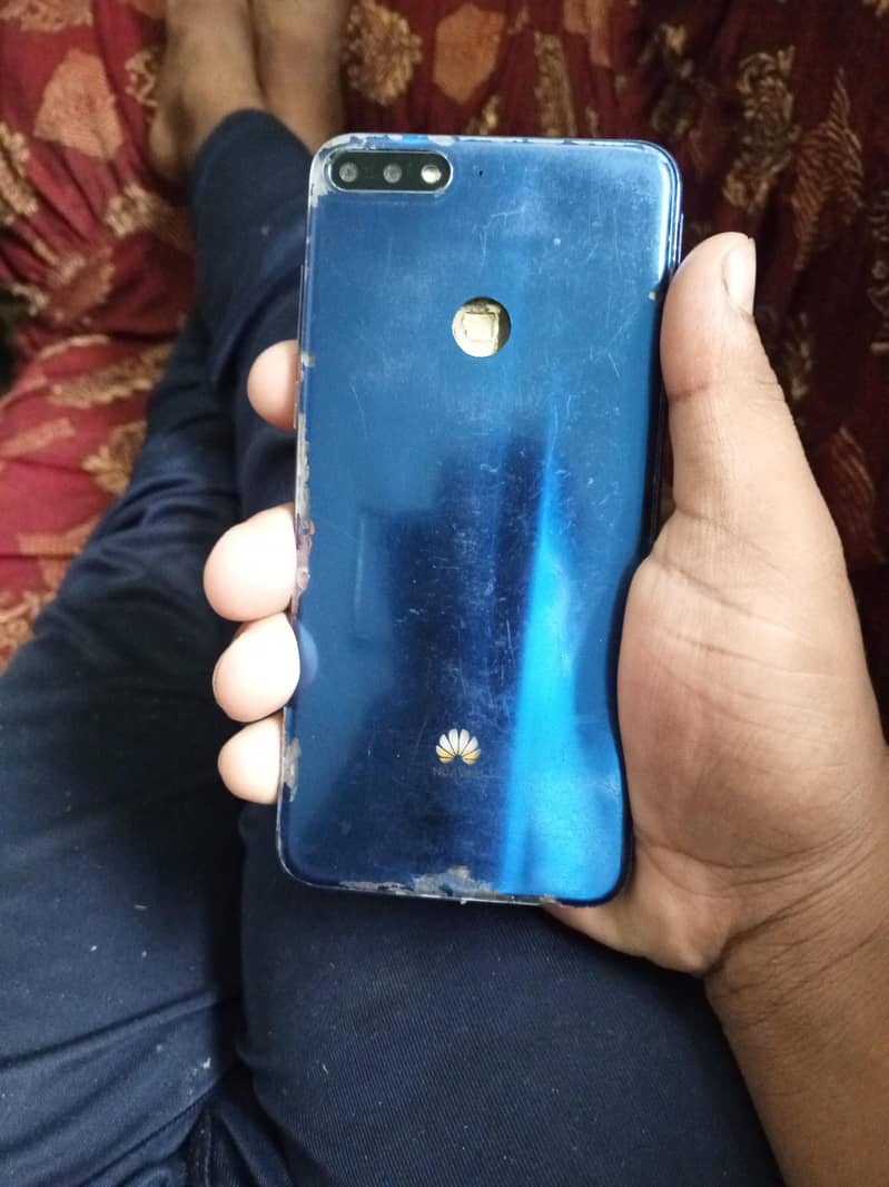 Honor 7C 0