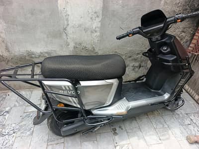 revoo a12