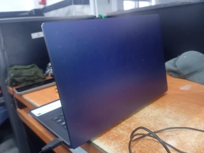 ASAUS E410MA 2