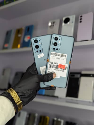 One Plus 9 Pro 8Gb 256Gb Dual sim 888 snapdragon 10/10