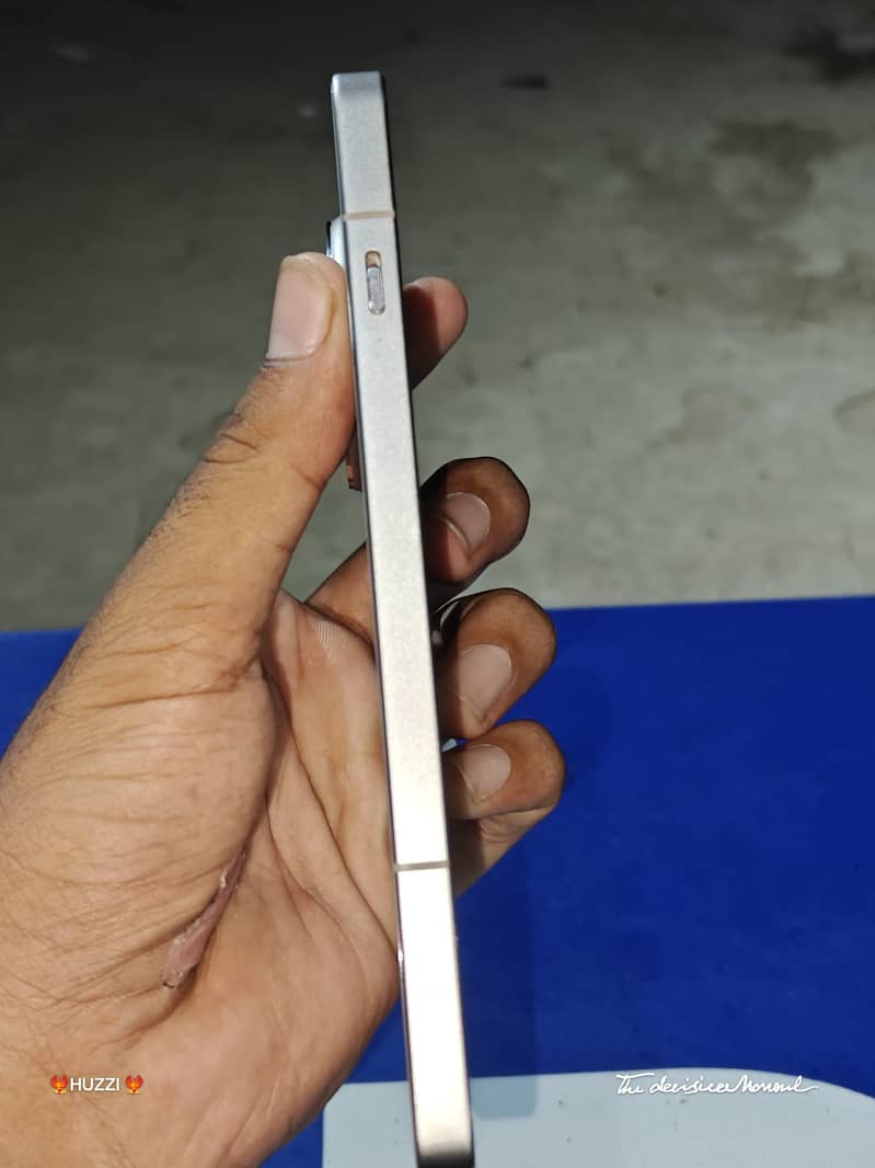 One Plus 13R 4