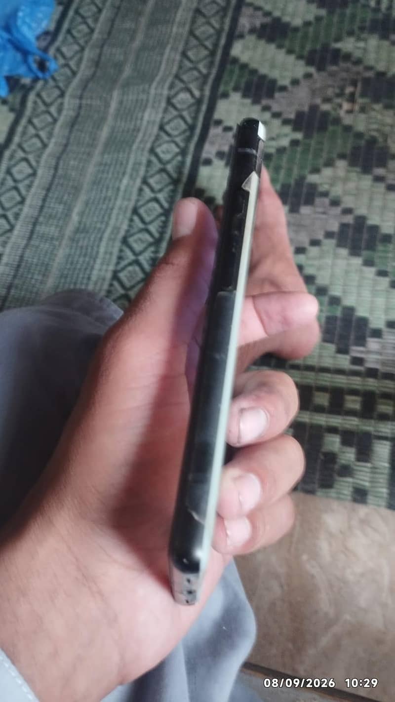 Google Pixel 6a 3