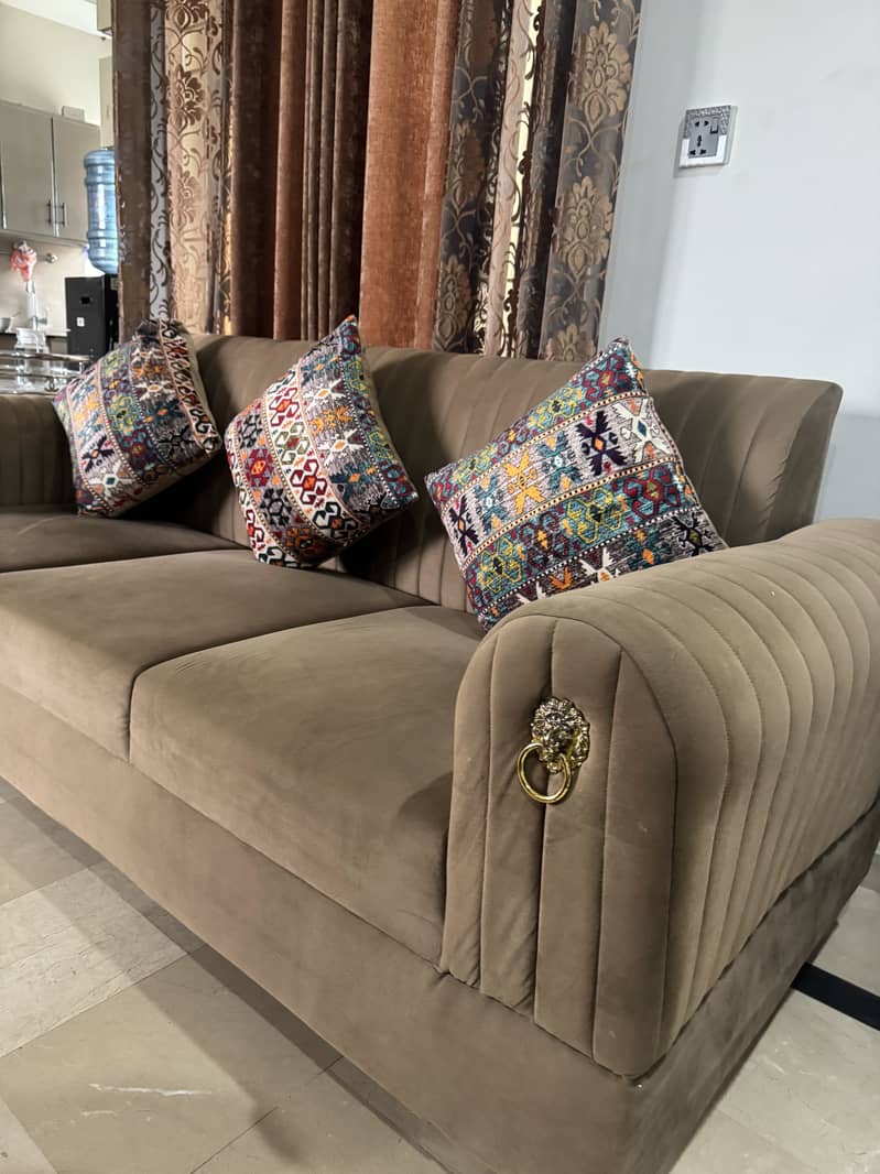 Sofa set and single bed 0