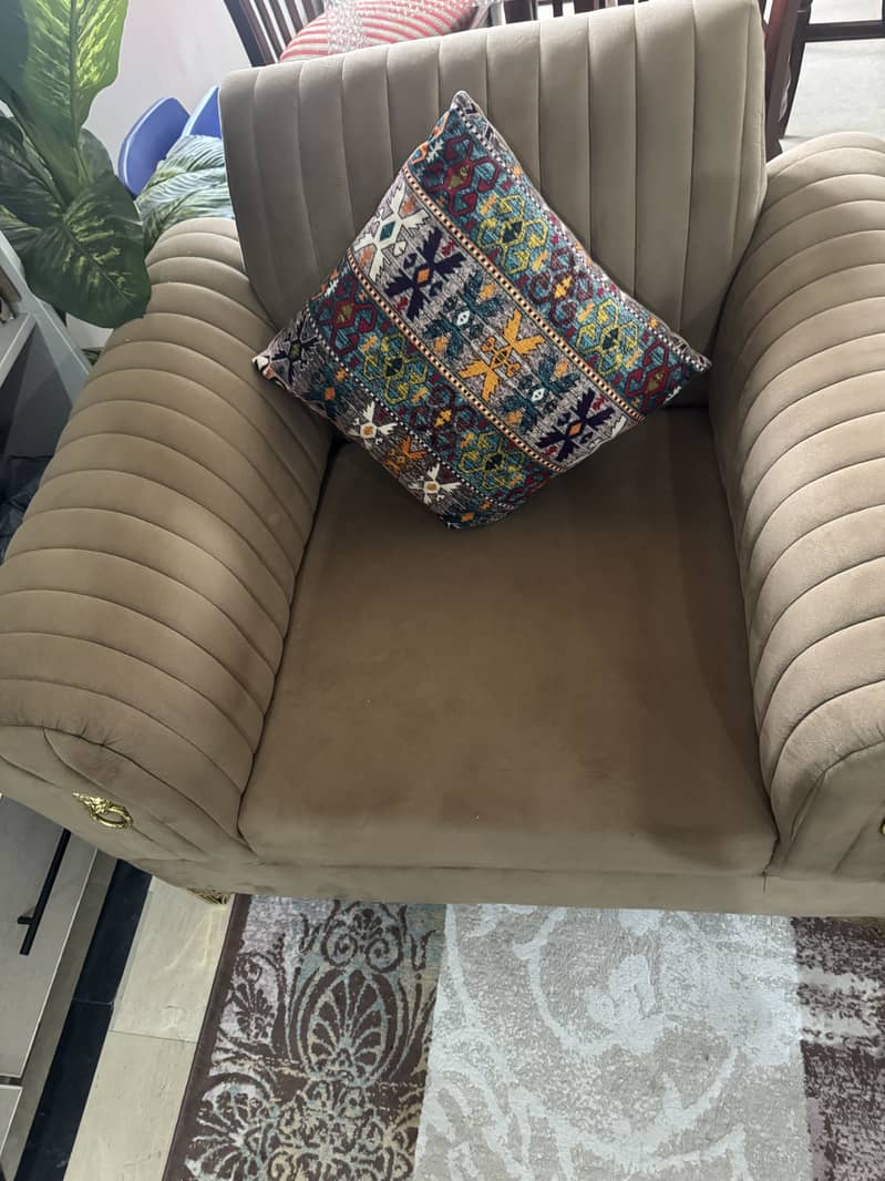 Sofa set and single bed 2
