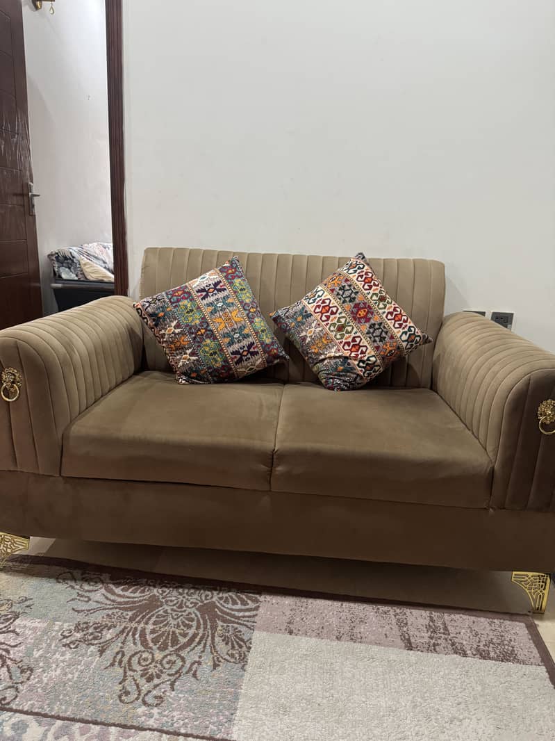 Sofa set and single bed 3