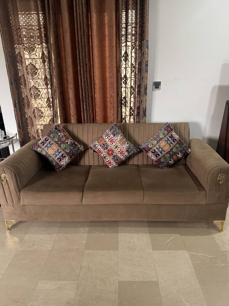 Sofa set and single bed 6