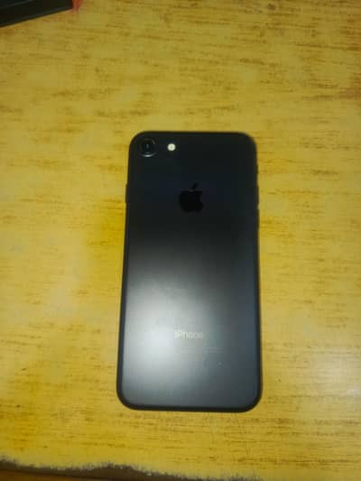 Apple iPhone 7