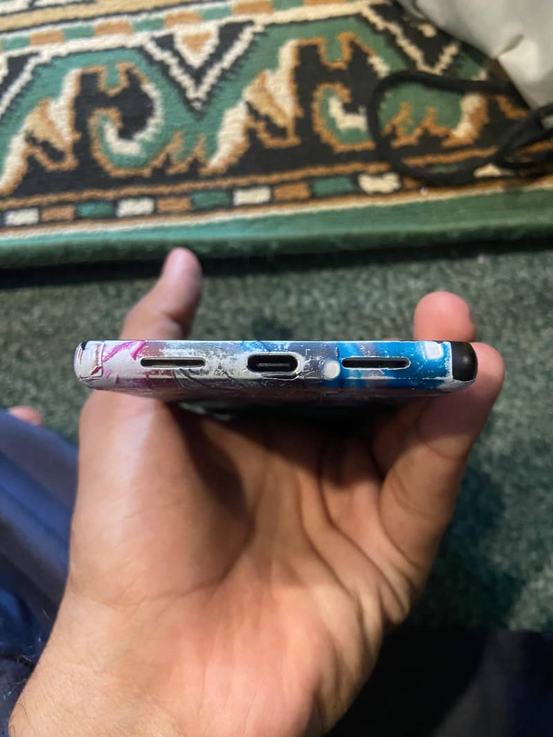 Google Pixel 7 4