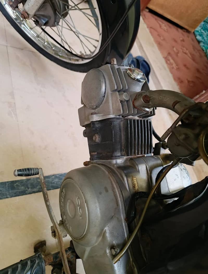 super star  10/10 condition 2