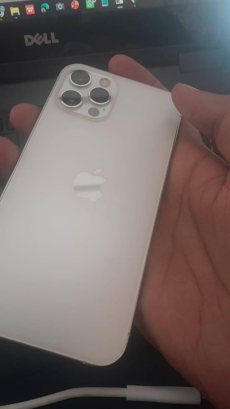 Apple iPhone 12 Pro 1