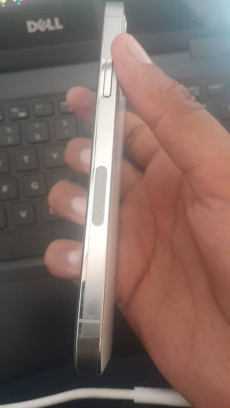 Apple iPhone 12 Pro 2