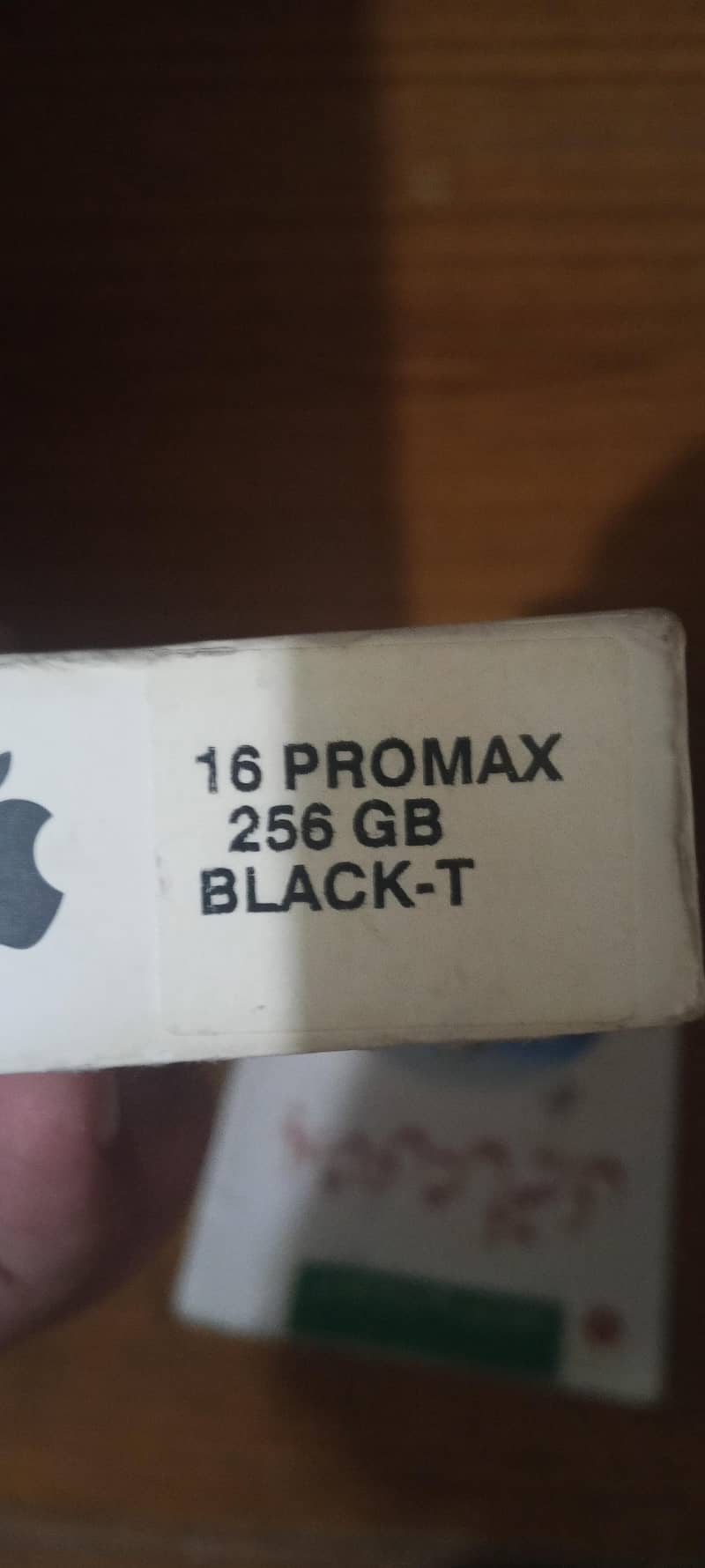 Apple iPhone 16 Pro Max 3