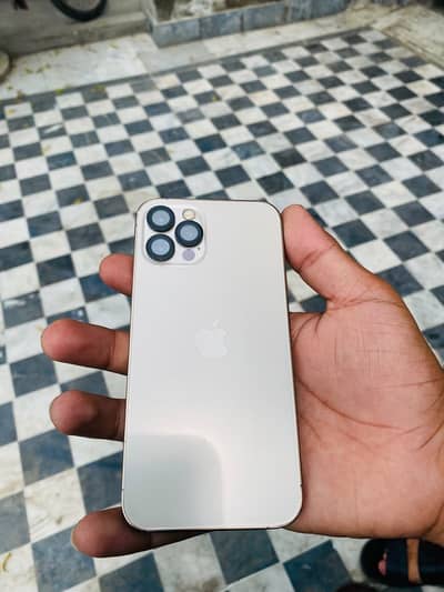 Apple iPhone 12 Pro