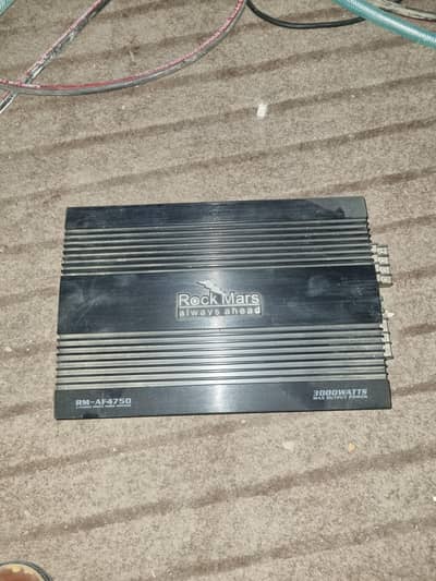 amplifier and woofer