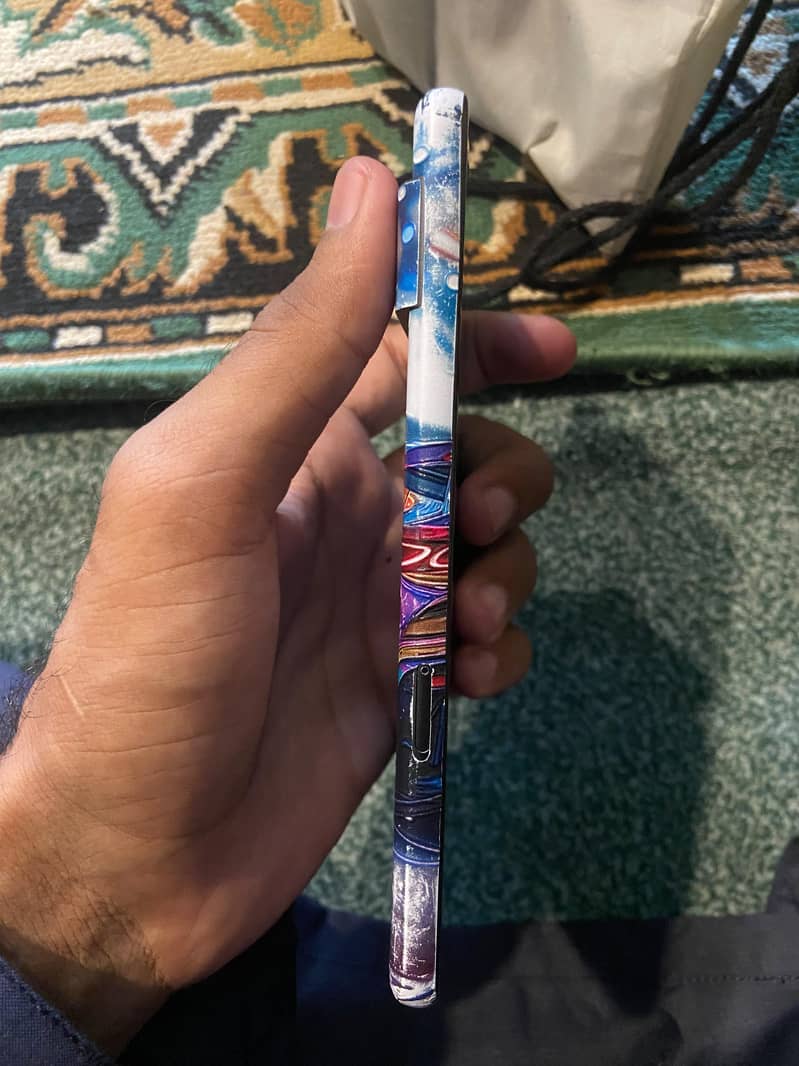 Google Pixel 7 4