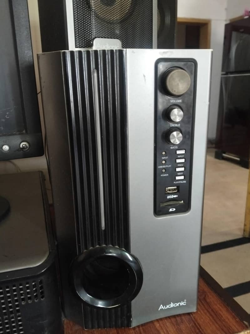 Audionic Buffer with 2 speakers Vision 4 7