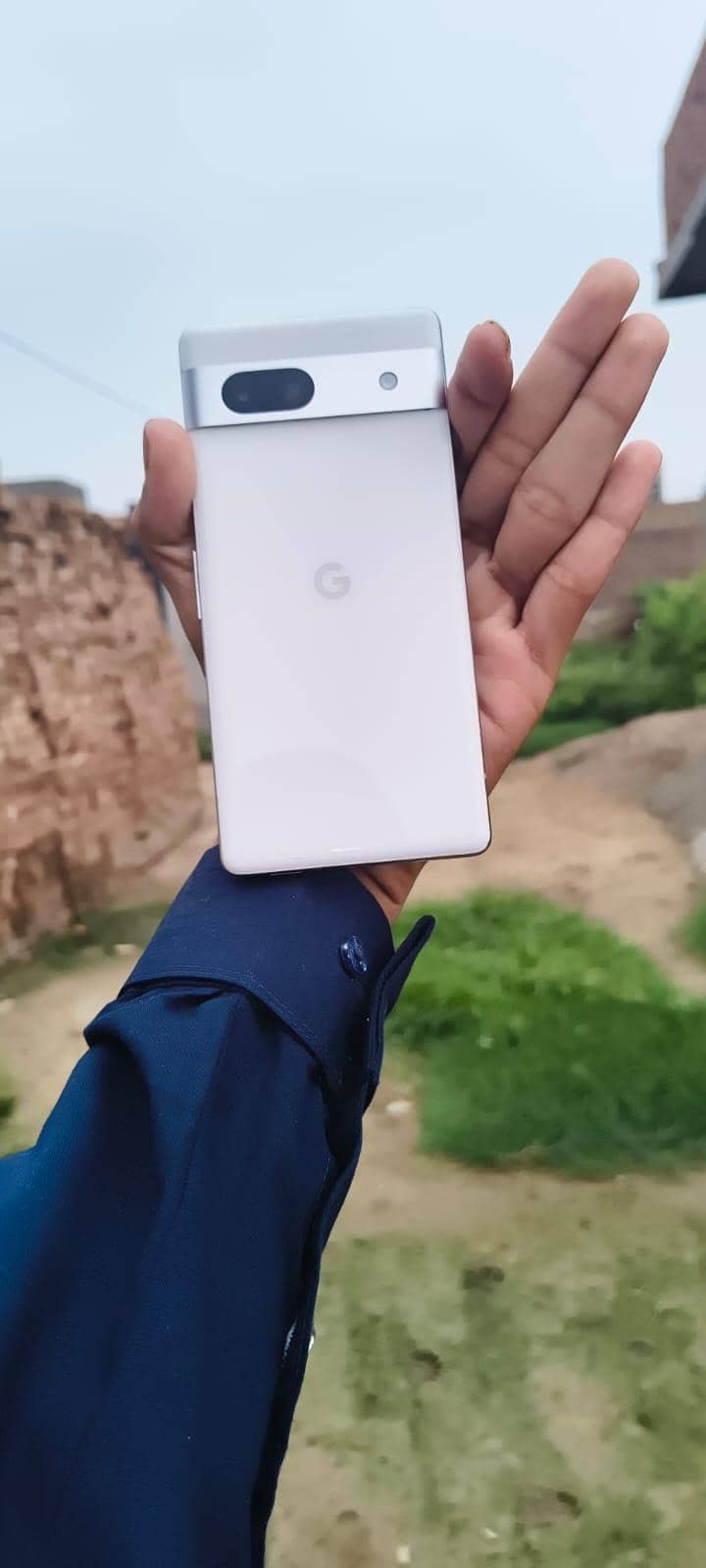 Google Pixel 7a 5