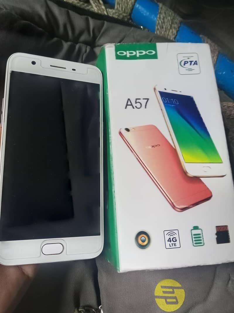 OPPO A57 0