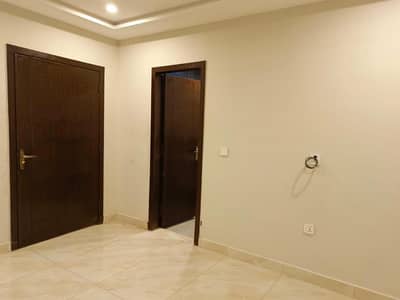 1 BEDROOM APARTMENT FOR SALE IN SECTOR E BAHRIA TOWN LAHORE
