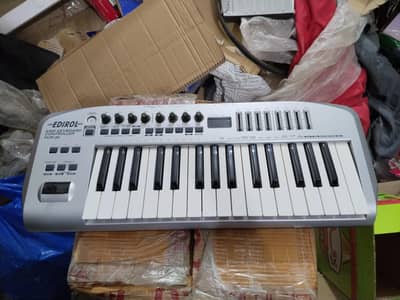 Edirol PCR 30 Midi Controller