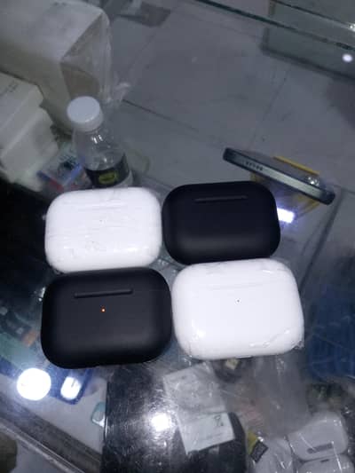 brand new Air buds