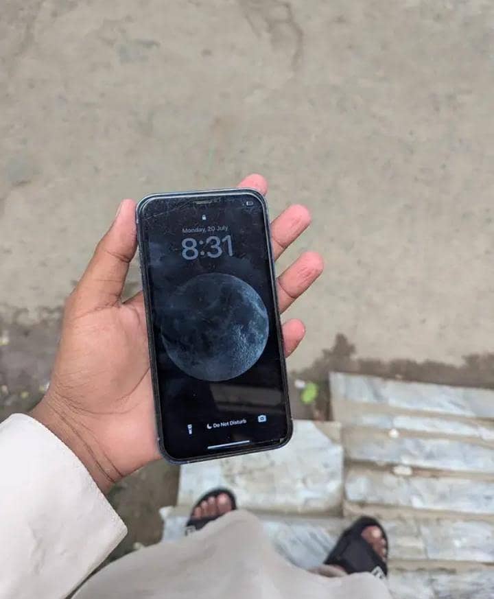 Apple iPhone XR 2