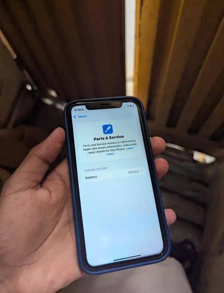 Apple iPhone XR 9
