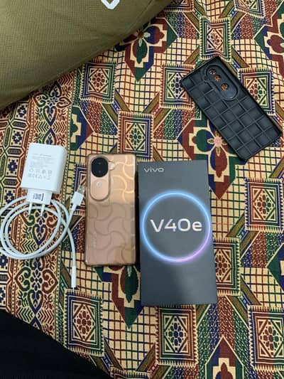 Vivo V40e